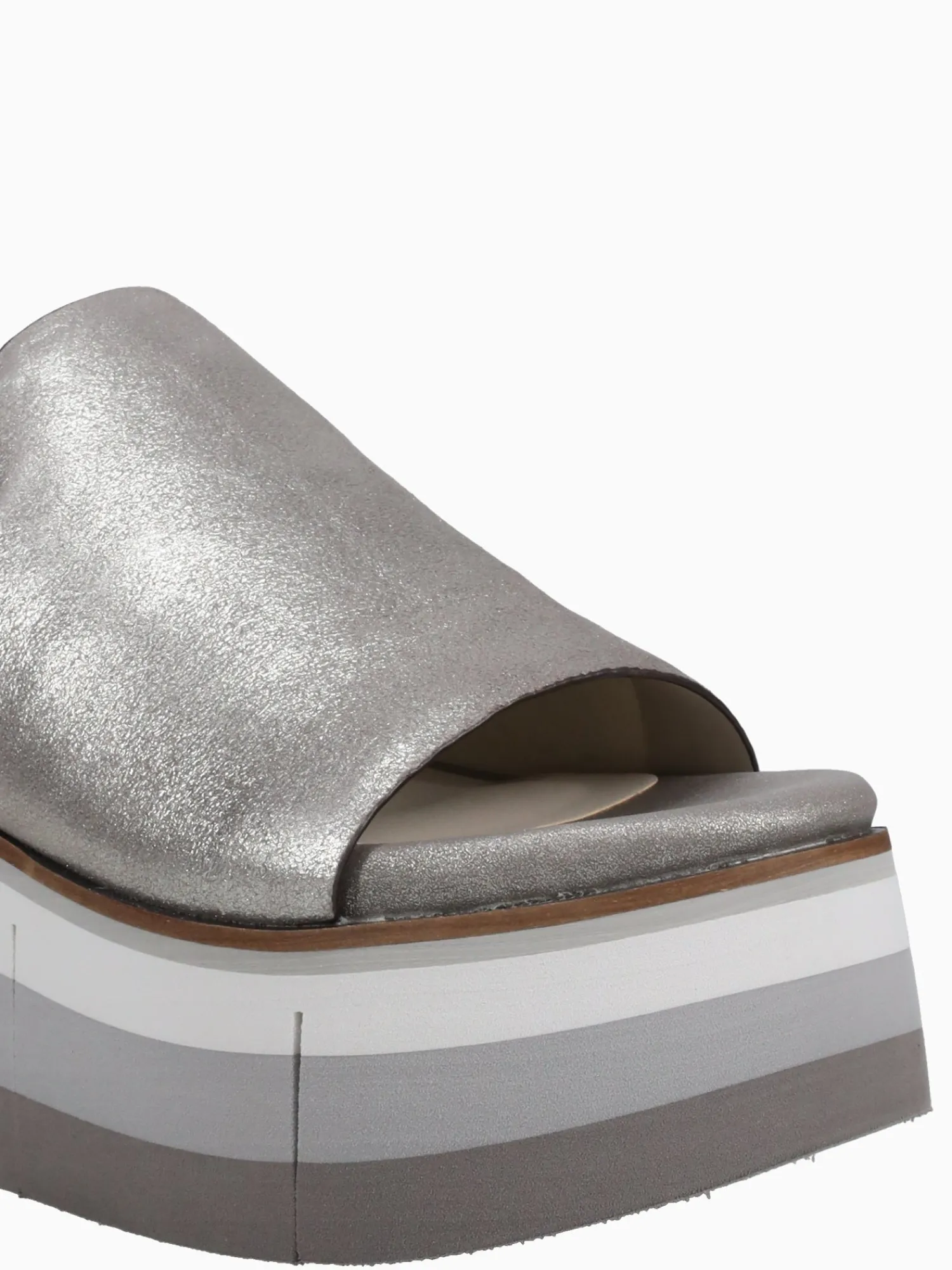 New Naked Feet flow leather Silver